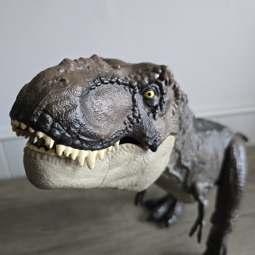 Jurassic world super colossal - jurassic,