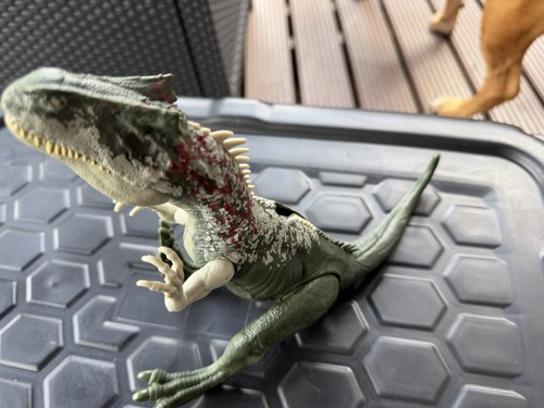 Mattel jurassic world camp - world,